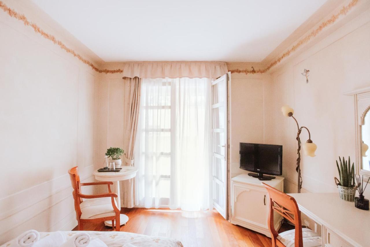 Villa Toscana Warszawa Εξωτερικό φωτογραφία