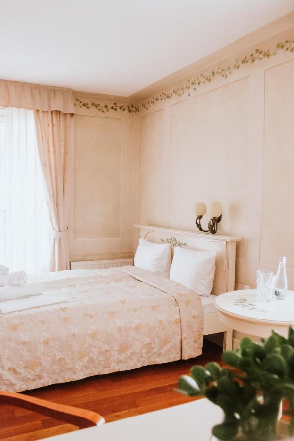 Villa Toscana Warszawa Εξωτερικό φωτογραφία